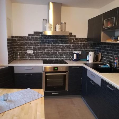 Taunusrast-Usi Apartamento Usingen Exterior foto