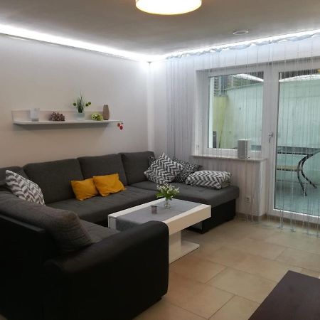 Taunusrast-Usi Apartamento Usingen Exterior foto